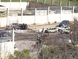 Border blast targeted us, Syria rebels allege