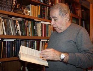 Reward offered in Azerbaijan for slicing off the ear of a writer depicting Armenians as friends