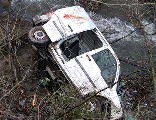 Worker dies in shuttle car accident in northwestern Turkey