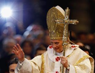 Pope prays for gift of peace in New Year message