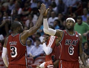LeBron James sets record in win over Trail Blazers