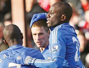 English sides lead Europa hopefuls