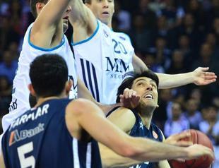 Anadolu Efes gives Real Madrid their first defeat in Euroleague top 16