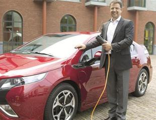 Car sector sales stay stable, says Opel head