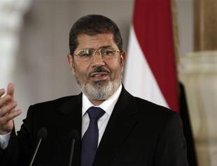 Egypts Morsi calls for talks with opposition over polls