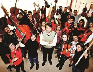 Youth orchestra visiting villages