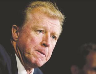 McClaren steps down as FC Twente coach