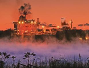 Iran ‘uses’ aging ships to avoid oil sanctions