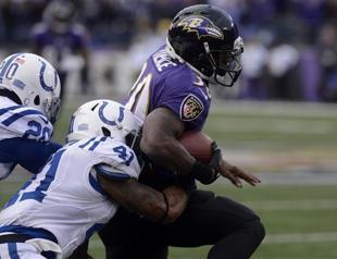 Ravens down Colts, Seahawks surge past Redskins
