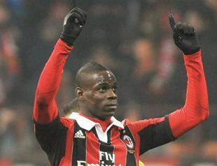 AC Milan faces test of revival against Barcelona