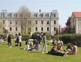 Universities may hold own entry exams, minister says