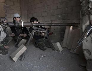 Syria opposition chief make first Aleppo visit: source