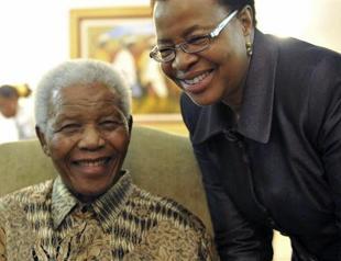 South Africas Mandela discharged from hospital after tests