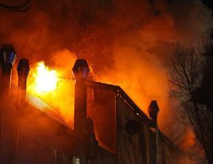 Greek man saves Turks from fire in Germany