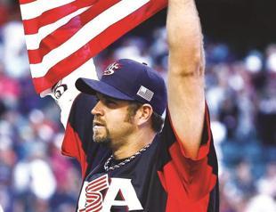 US wins against Canada to advance at World Baseball Classic