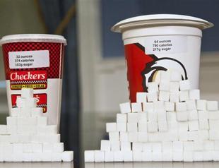 Judge strikes down NYC sugary-drinks size rule