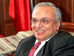 Turkish regulator appoints former ministers to Turkcell board