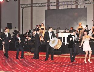 Turkish band Enbe peforms at Kremlin