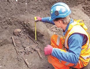 Rail dig may reveal Black Death graves