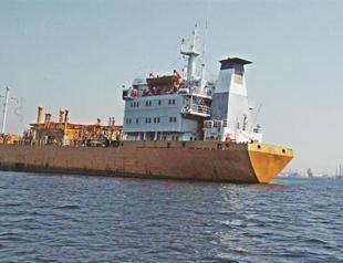 US imposes sanctions on Iran oil-shipping network