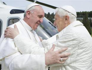 Pope holds historic meet with predecessor Benedict XVI