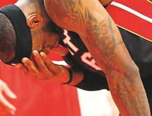 Chicago Bulls beat Miami Heat to end winning streak at 27