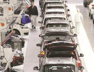 Volkswagen to recall 384,000 products in China