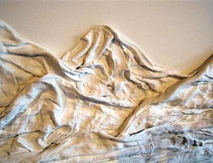 White Cloth at Gallery Apel