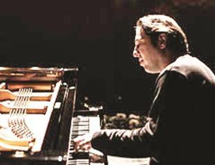 Fazıl Say performs in the Aegean