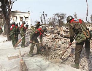 Anti-Muslim mobs spread in Myanmar