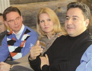 Turkey warns bailed-out Greek Cyprus over Mediterranean