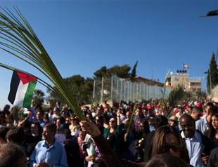 Israel police bar rightist MP from Jerusalem holy site