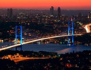 Istanbul hits decade-high in tourist numbers