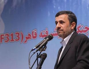 Syria tops talks as Ahmadinejad in historic Egypt visit