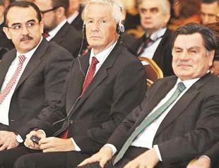 European Council throws ball back into oppositions court