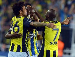 Fener keeps pace with rivals Galatasaray after 2-0 victory