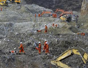 Tibet landslide leaves 21 dead, 62 missing: media