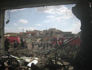 Suicide bomber kills 7 at police HQ in Iraqs Tikrit