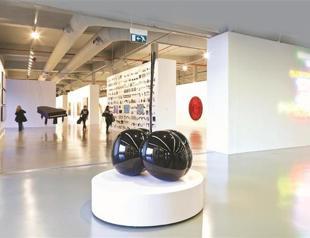 Exhibit presents transformation of Turkish art