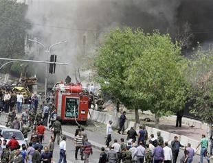 At least 15 dead in huge Damascus suicide bomb