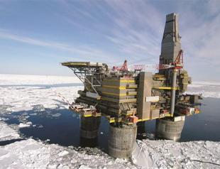 Gazprom, Shell to join forces in Russian Arctic