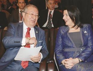 Summit sign of will to change: Jahjaga