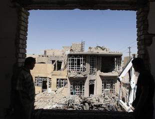 At least 15 killed in Baghdad blasts: officials