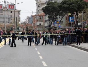 Man commits suicide after opening fire randomly in Istanbul