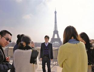 Chinese tourists biggest source of global tourism