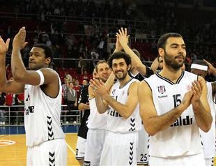 Beşiktaş beat archfoes Fenerbahçe in the last game of Euroleague Top 16