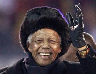 Legendary South African symbol Nelson Mandela discharged from hospital