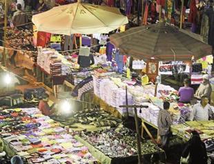 Egypt seeks to raise $4.8 bln IMF loan