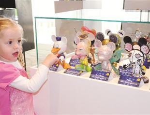 Celebrities design Mickey Mouse for children