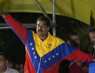 Chavez heir wins Venezuela vote, opposition cries foul